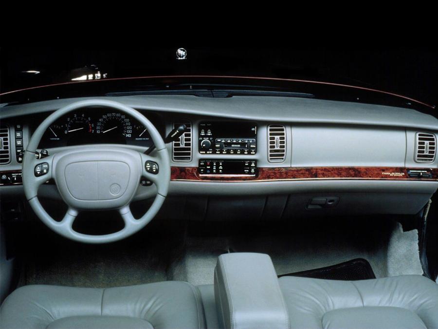 Торпедо Buick Park Avenue Ultra (U69-CU5) 1996 года  (фото 16 из 18)